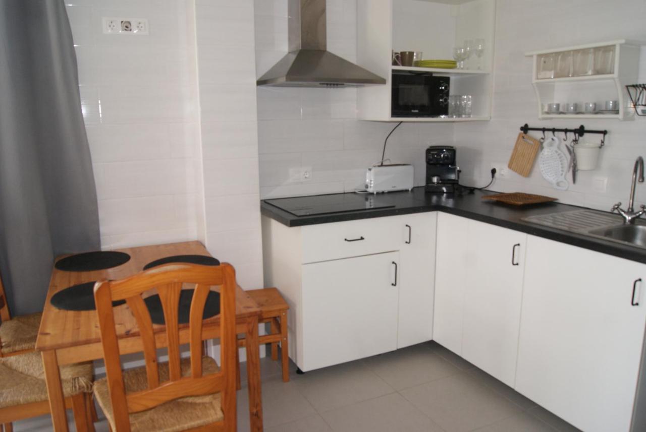 Apartamentos Praia Do Almoxarife Horta  Exteriör bild
