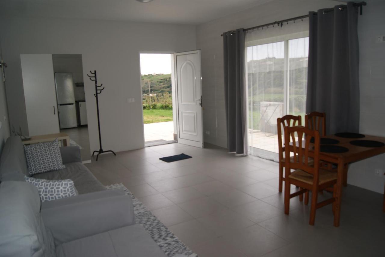 Apartamentos Praia Do Almoxarife Horta  Exteriör bild